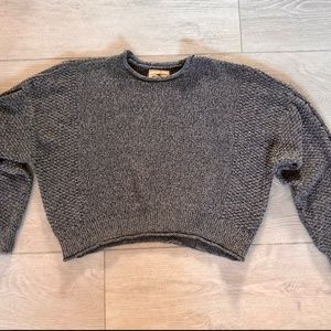 Hollister Women's Gray Knit Crew Neck Cropped Sweater Size S